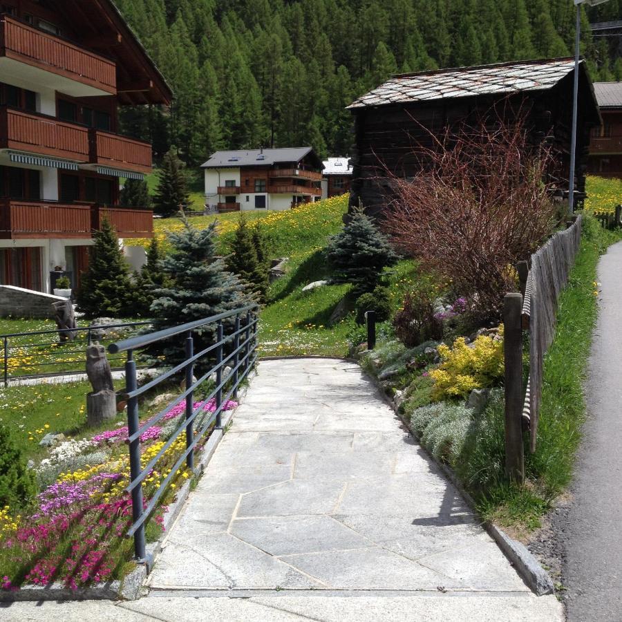Haus Marico Appartamento Zermatt Esterno foto